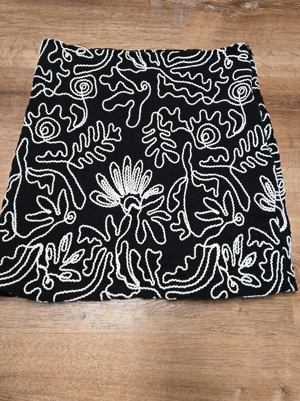 LOFT Black Mini Skirt with White Embroidered Floral Design Size 8